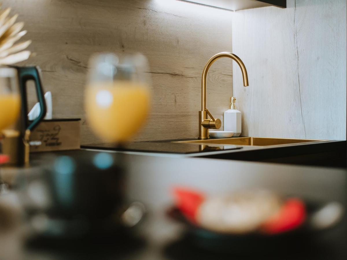 Appartement Apartman Stari Toranj II à Vukovar Extérieur photo