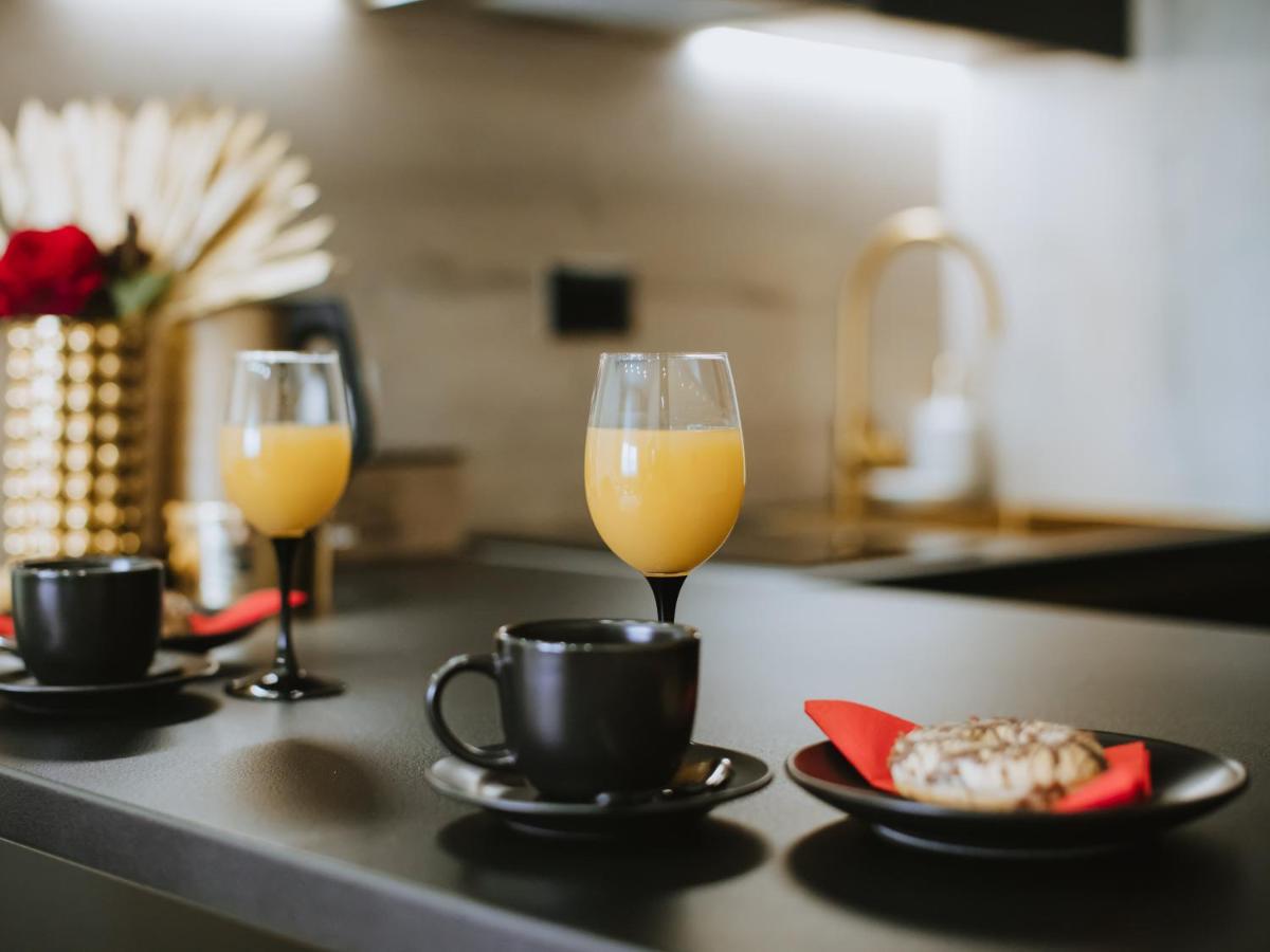 Appartement Apartman Stari Toranj II à Vukovar Extérieur photo