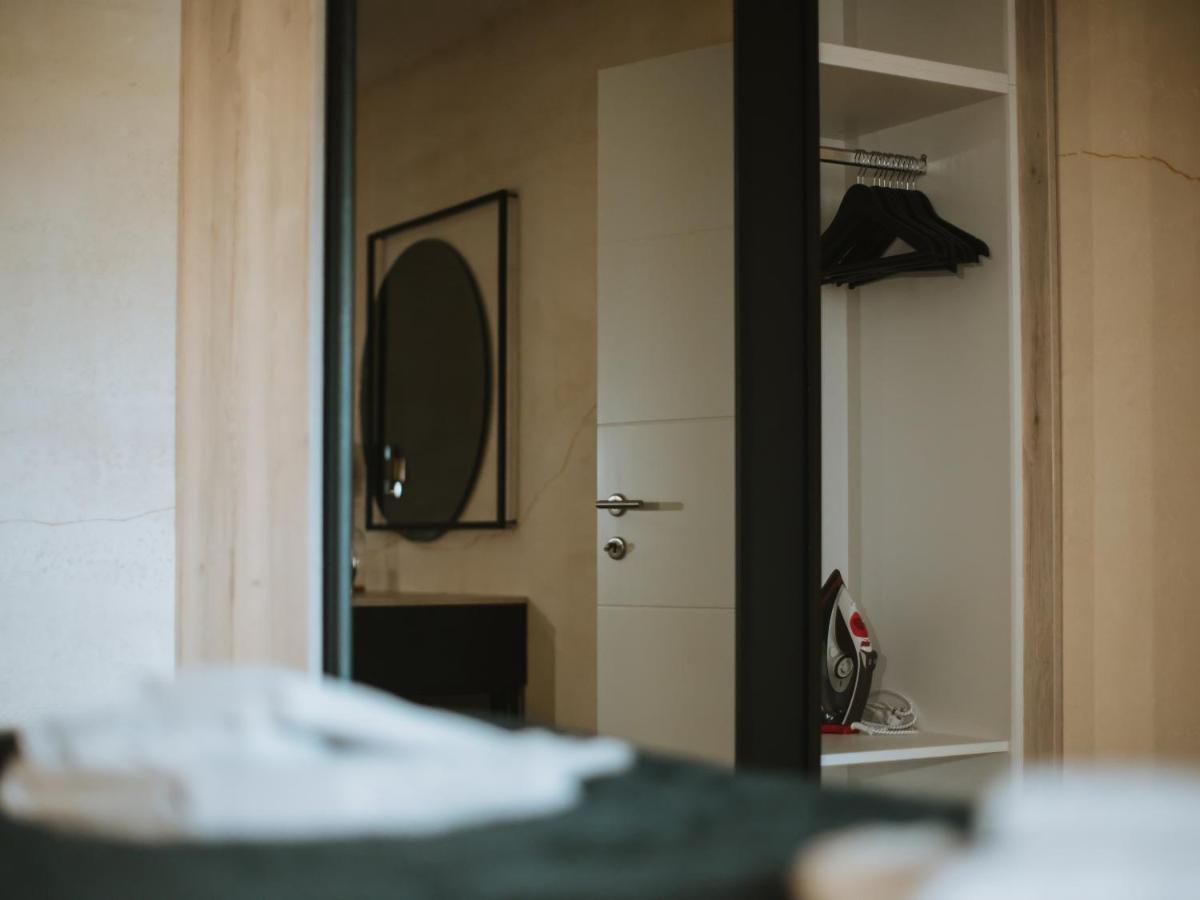 Appartement Apartman Stari Toranj II à Vukovar Extérieur photo